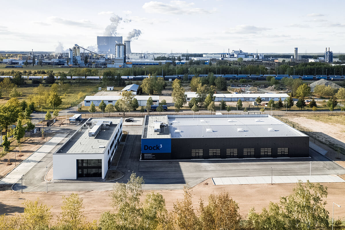 Luftaufnahme des Dock3 Lausitz und des Industrieparks Schwarze Pumpe