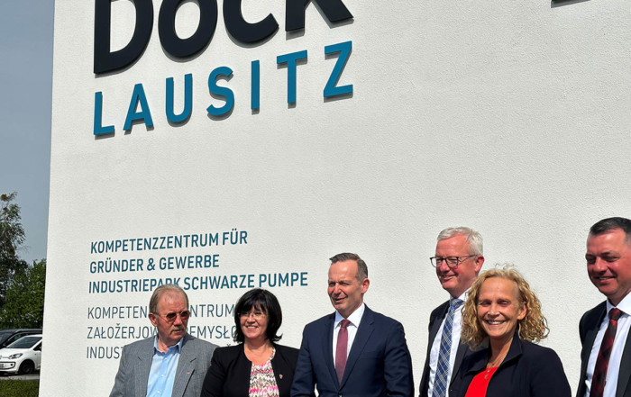Bundesverkehrsminister Volker Wissing im Dock3 Lausitz