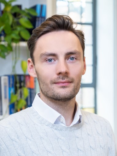 Dr. Christopher Stein Dr. Christopher Stein Innovationsmanager Medizinische Universität Lausitz – Carl Thiem