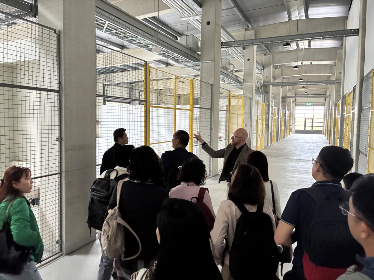 Eine Delegation vietnamesischer Führungskräfte hat am 1. September 2026 den Industriepark Schwarze Pumpe besucht.